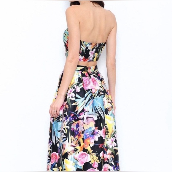 L’ATISTE 2-Piece Red Carpet Floral Maxi Skirt Dress - Picture 4 of 15